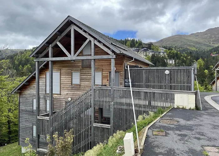 **appartement T3 Avec Terrasse, Parking Et Proche Pistes** - Fr-1-787-48 Apartment